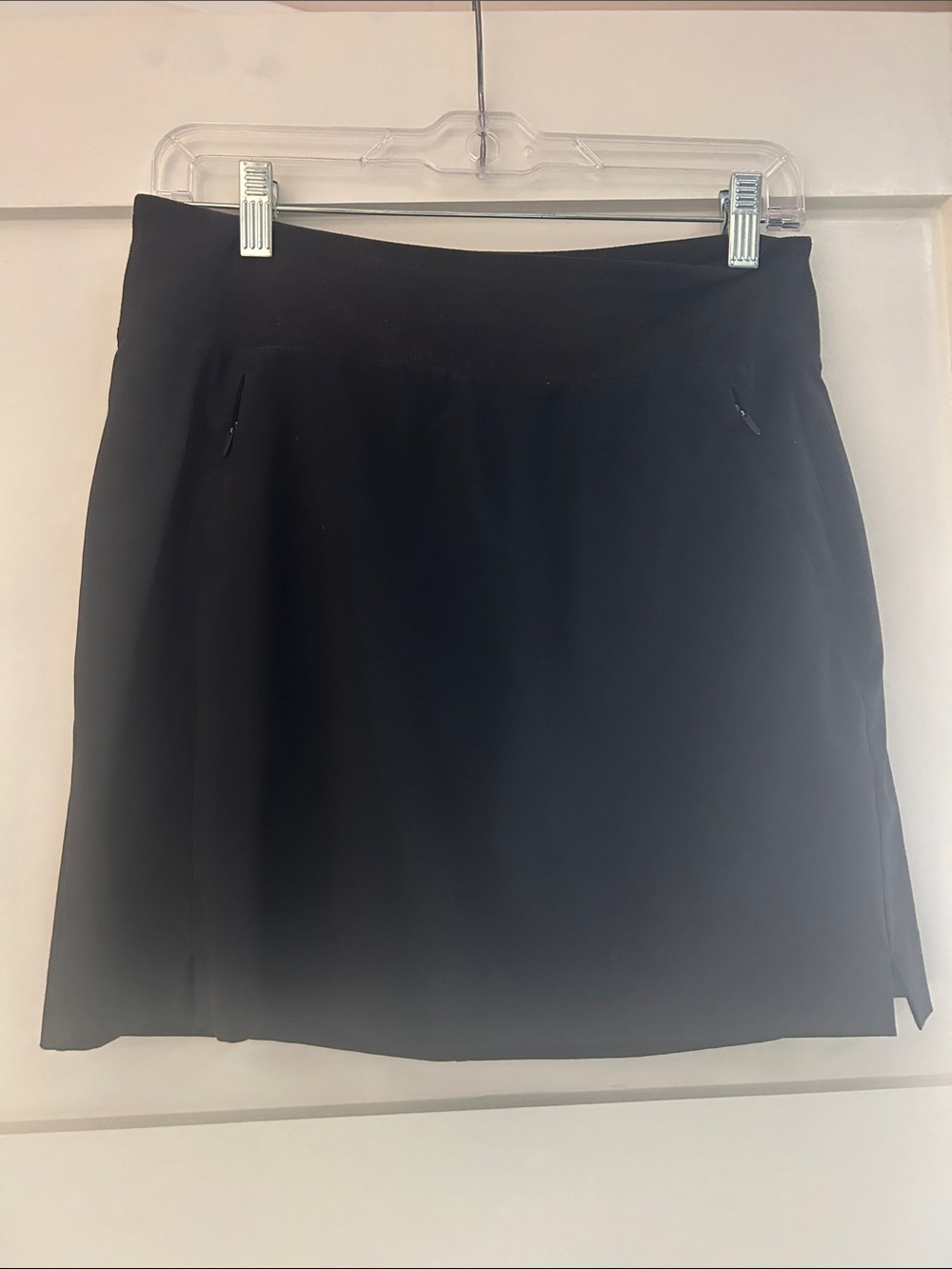 Athleta Soho Black Performance Mini Skort with Front Pockets